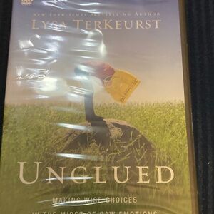 Unglued DVD by Lysa TerKeurst
Never opened